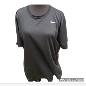 Nike Dri Fit‎ tee XL